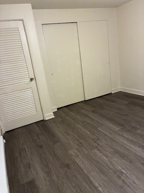 Building Photo - 5808 Stieren Dr