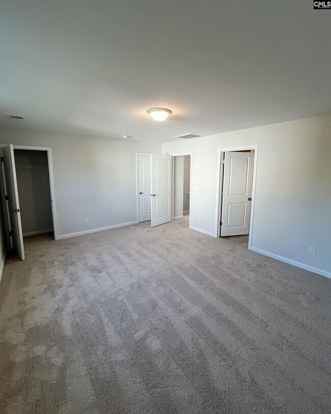 Building Photo - 330 Canary Grass Ct
