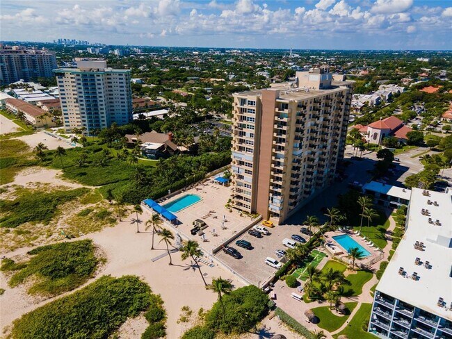 Building Photo - 2000 S Ocean Blvd