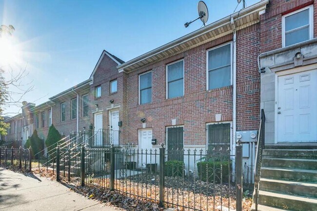 Building Photo - 533 M.L.K. Drive