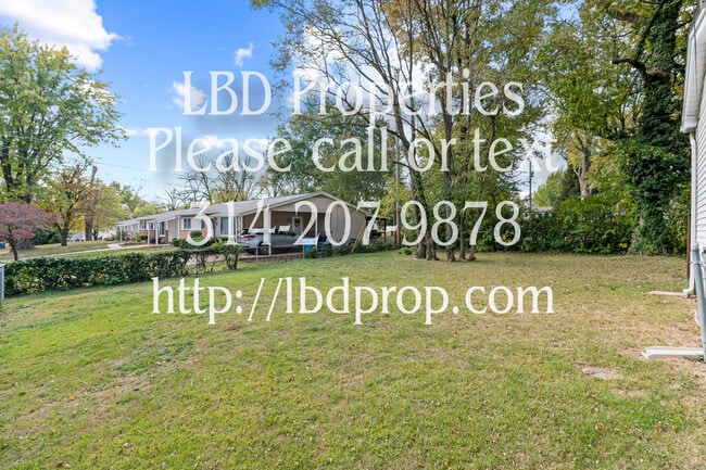 Building Photo - 490 St Marie St