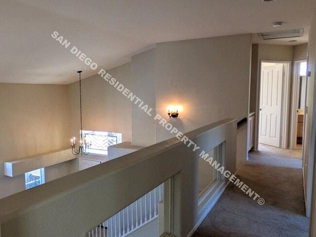 Building Photo - Gorgeous 4 Bedroom Home in Desirable Carme...