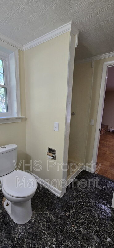 Building Photo - 7297 Moss Ln