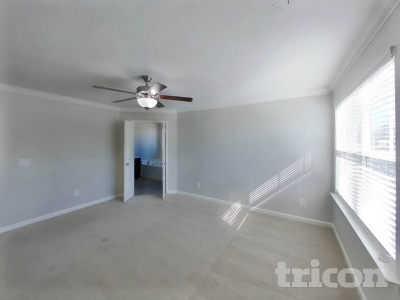 Building Photo - 415 Middleton Ln