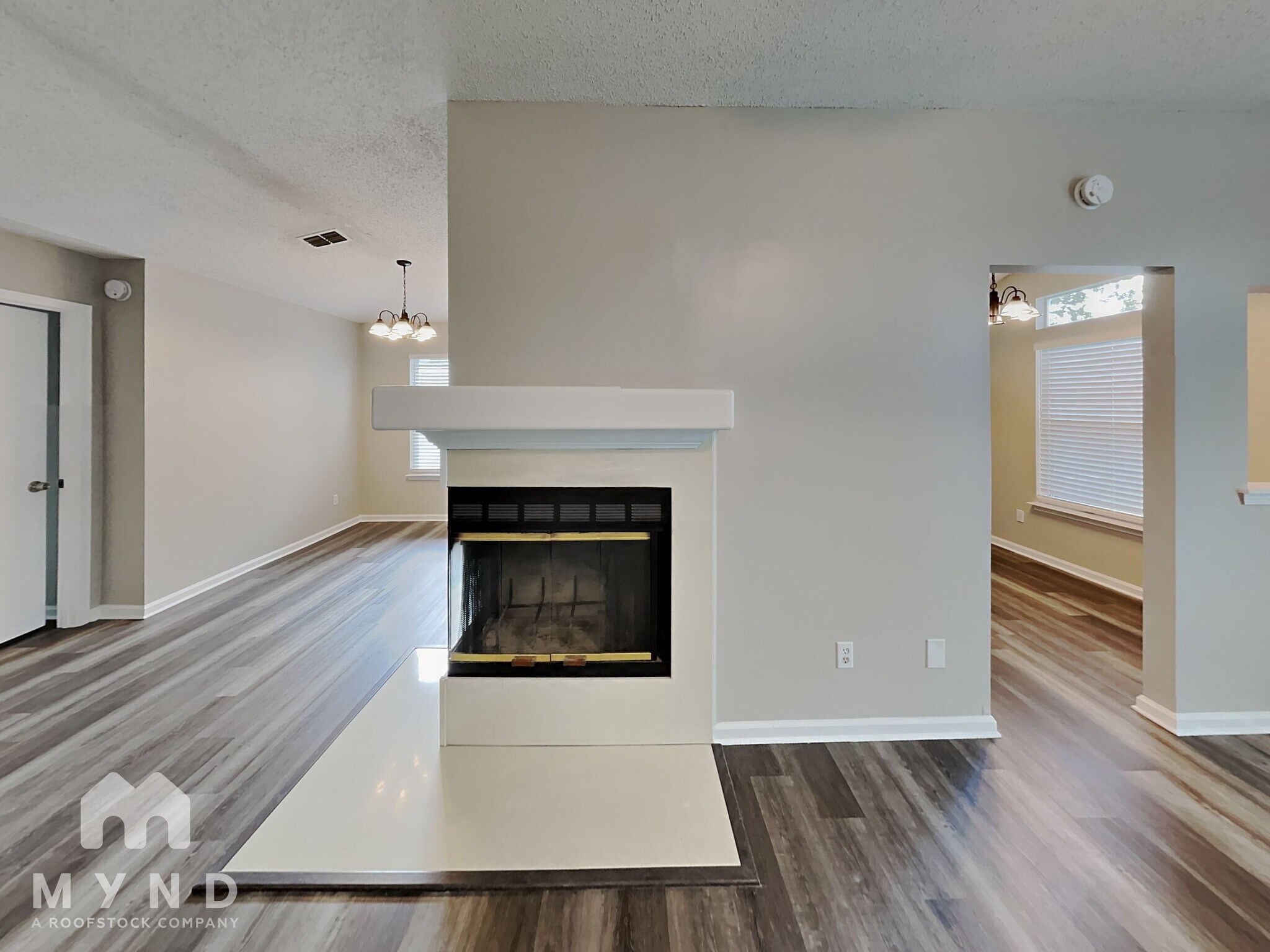 Building Photo - 12382 Silent Brook Trail N