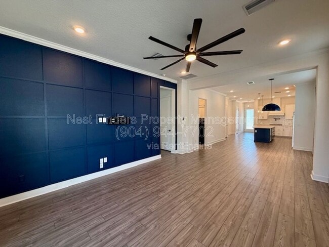 Building Photo - 119 Martha Ct.