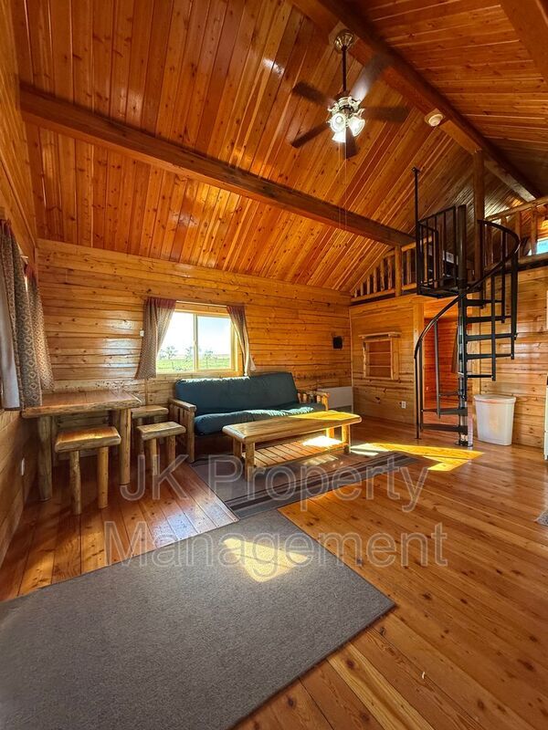 Building Photo - 517 US-89