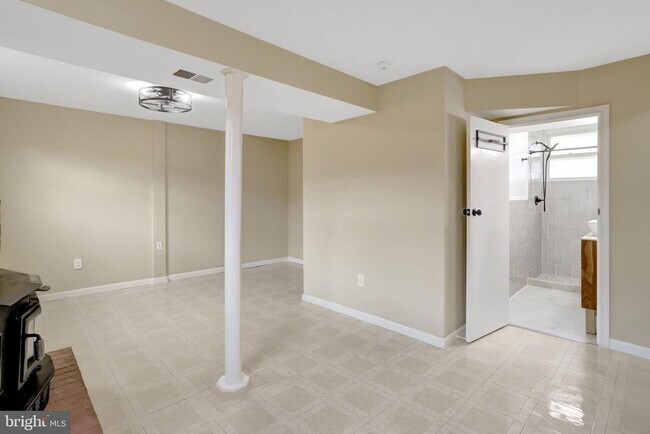 Building Photo - 2800 Joseph Makell Ct