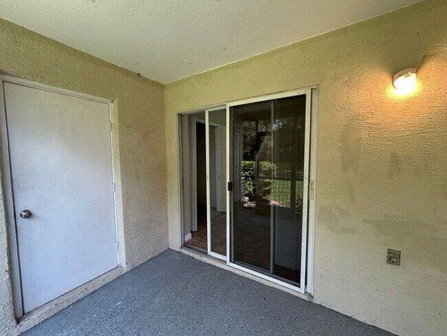 Building Photo - 12477 Berkeley Square Dr