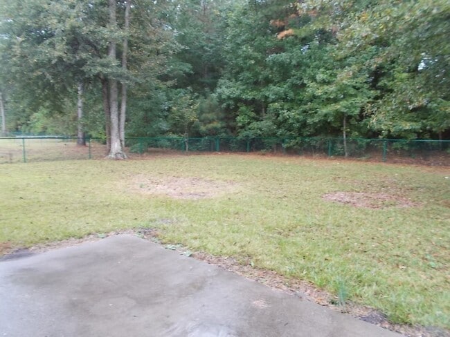 Building Photo - 139 Corinth Dr