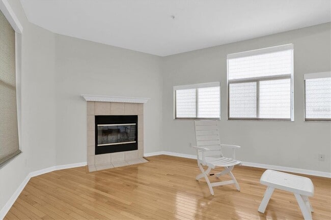 Building Photo - 1359 Curlew Rd