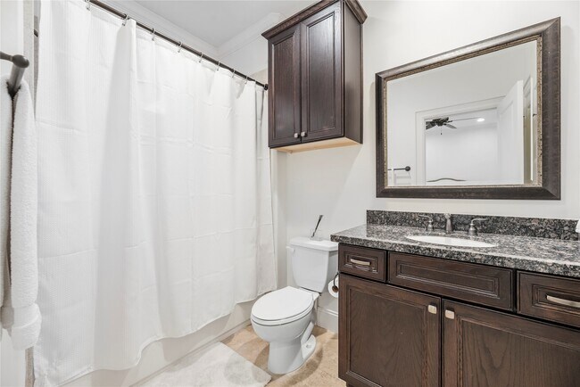 Building Photo - 1537 Haddon St