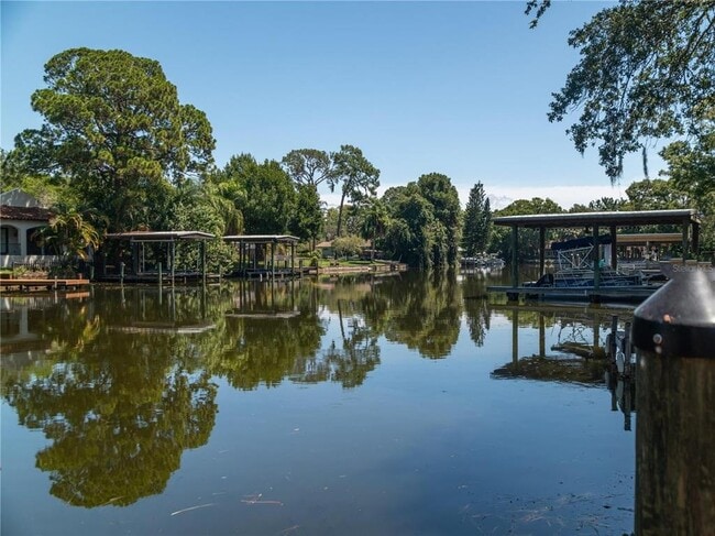 Building Photo - 1153 Tookes Rd