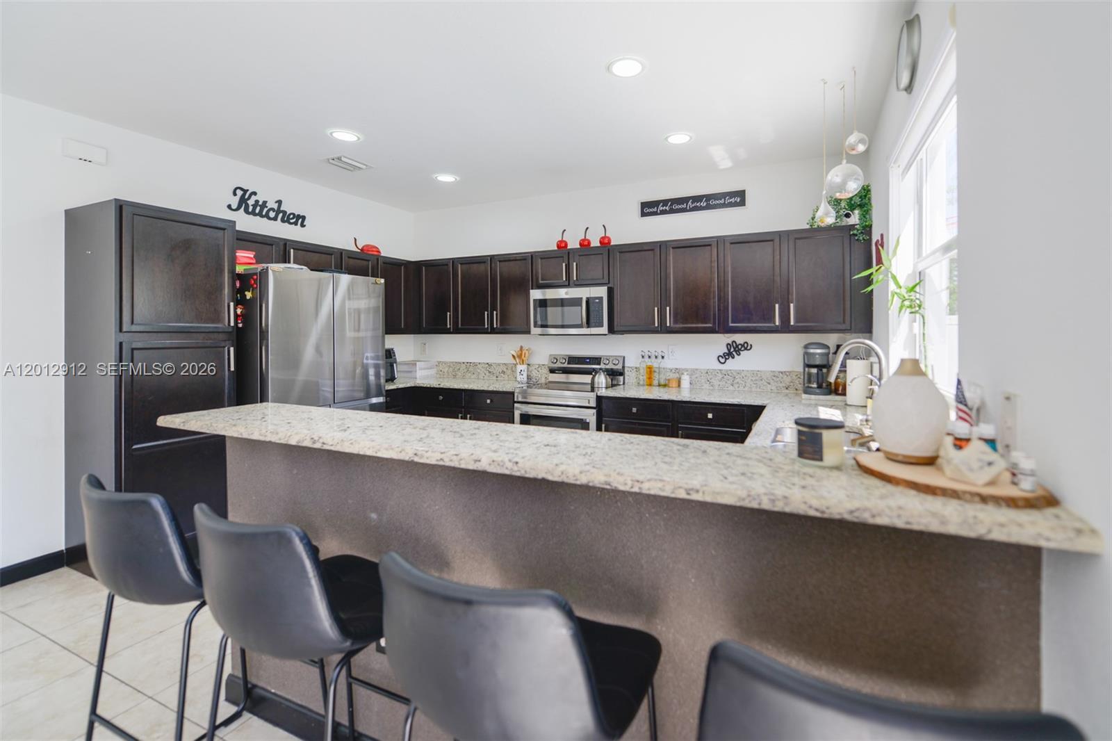 Building Photo - 9101 SW 169th Pl