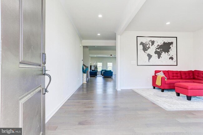 Building Photo - 41355 Tarragon Leaf Dr