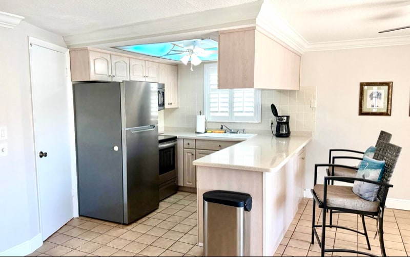 Building Photo - 13729 Cox Ave