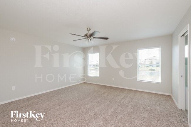 Building Photo - 5336 White Egret Ln