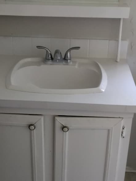 Building Photo - 15509 Parret Ln