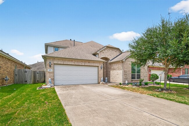 Primary Photo - 2019 Argos Dr