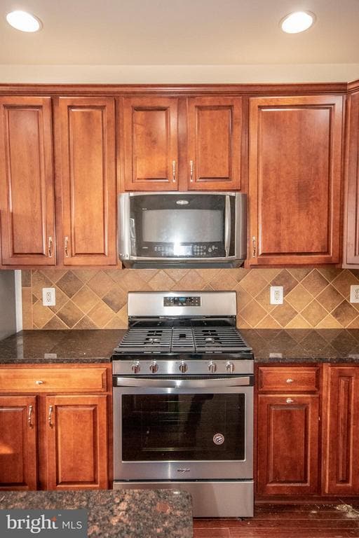 Building Photo - 23119 Sunbury St