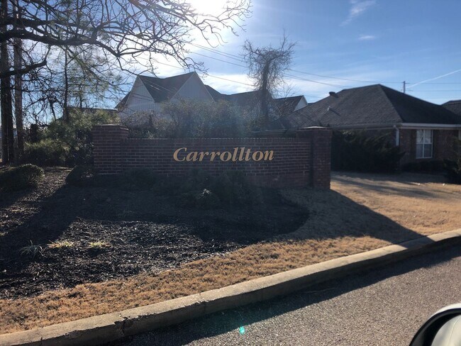 Building Photo - 2 Bedroom 2 Bath Townhome FULLY FURNISHED