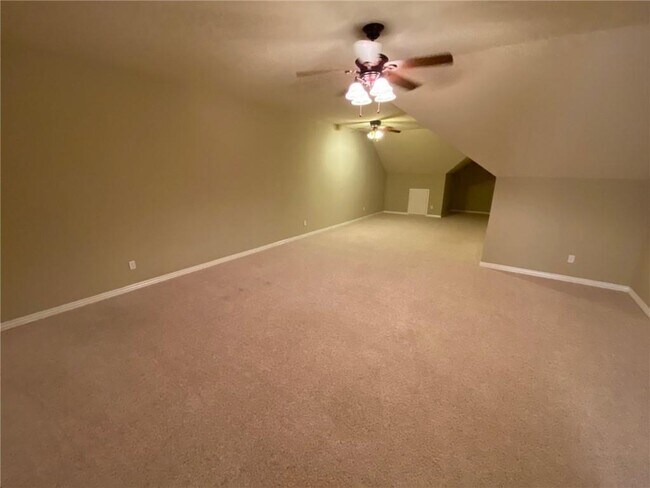 Building Photo - 4221 N Zion Valley Dr