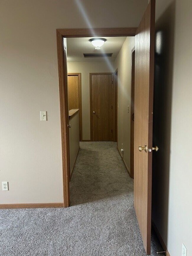 Building Photo - 4 Unit at 5309-5315 45th Street.