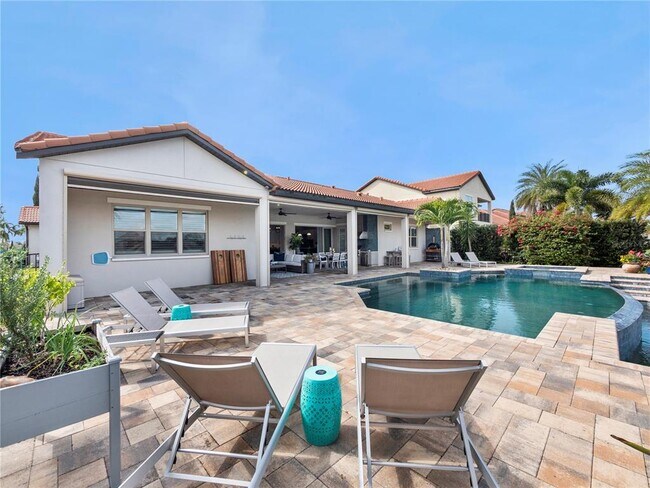 Building Photo - 15501 Panther Lake Dr