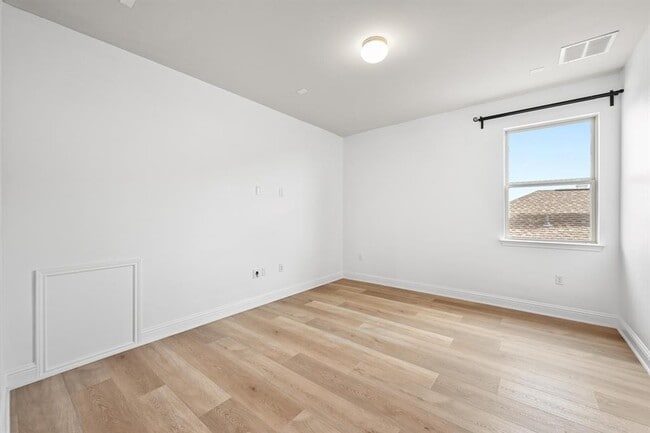 Building Photo - 12624 Ondara Dr