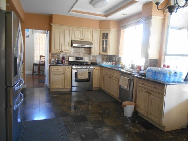 Building Photo - 8317 Opal Cove Dr