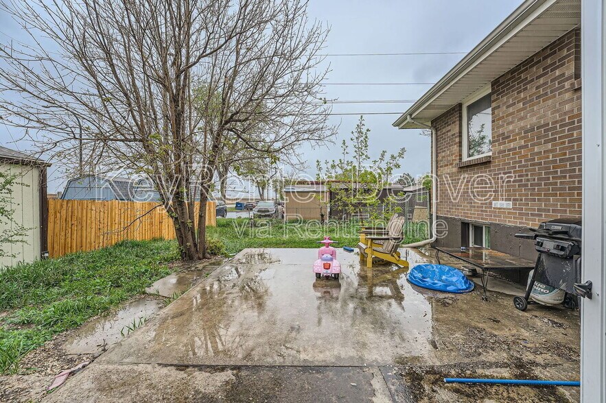 Building Photo - 10609 W 48th Ave