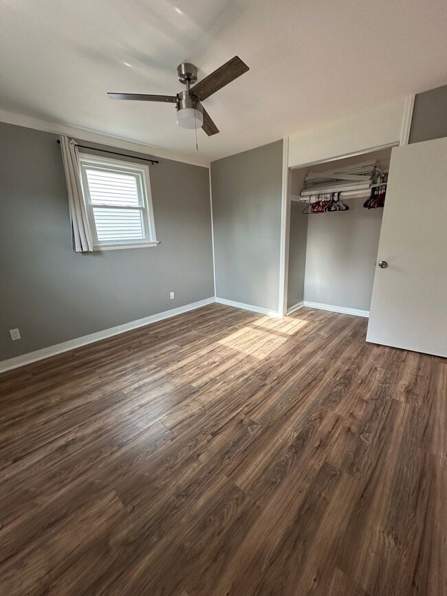 Building Photo - Cozy 2 bedroom 1 bathroom rental