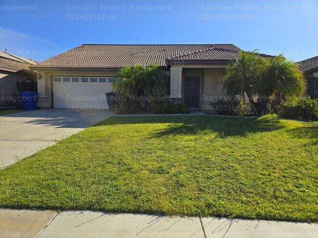 Building Photo - Spacious 4 bedroom 2 bathroom home
