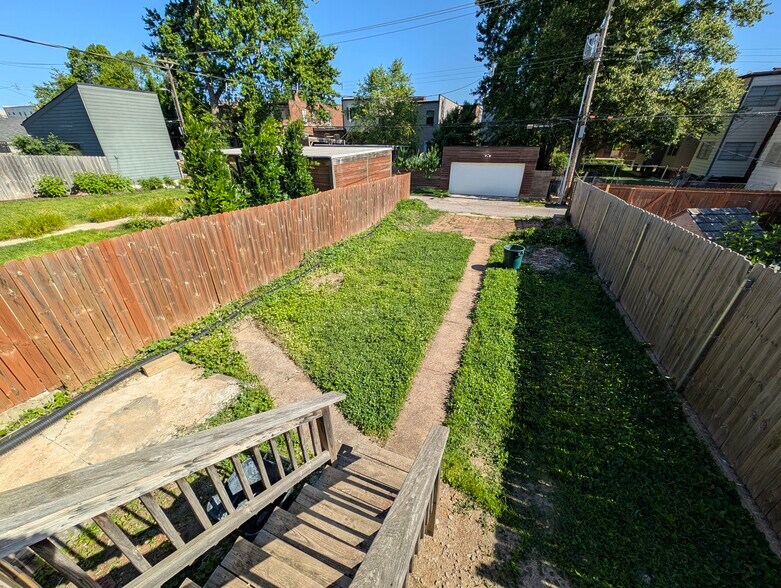 Building Photo - 4111 McRee Ave