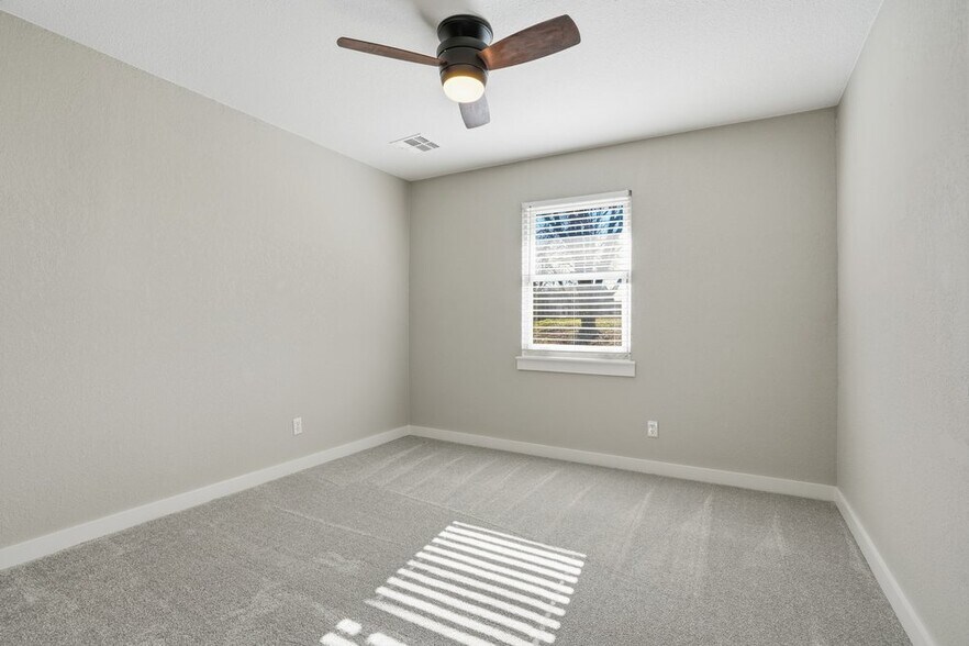 Bedroom 1 - 14548 W 19th St S