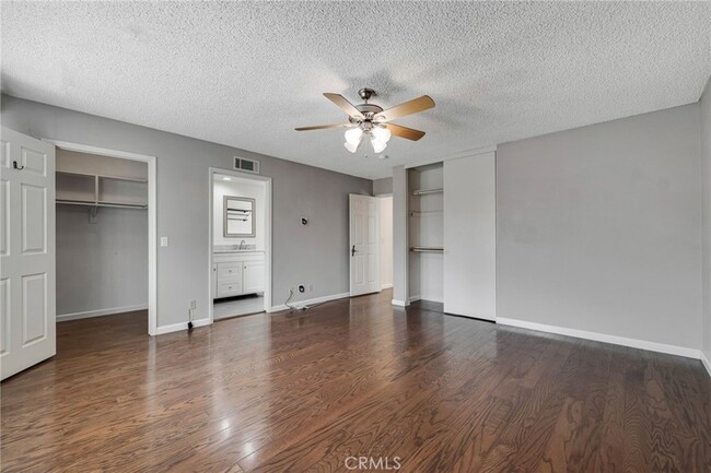 Building Photo - 12160 Crystal Ridge Way