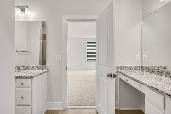 Building Photo - For Rent: Spacious 3-Bedroom Condo in the ...