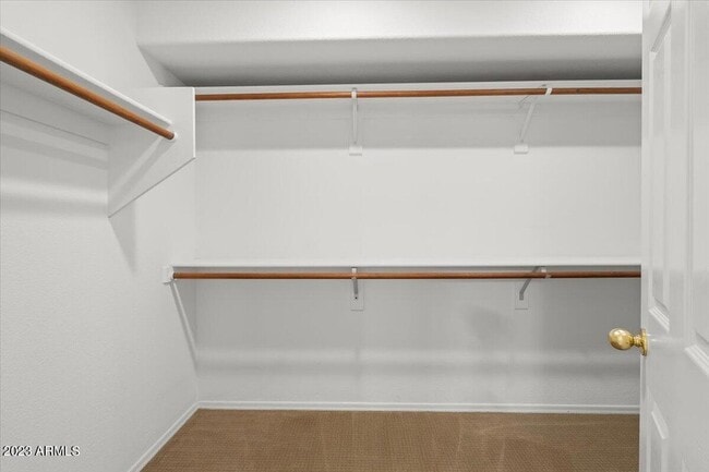 Building Photo - 4326 E Rancho Tierra Dr