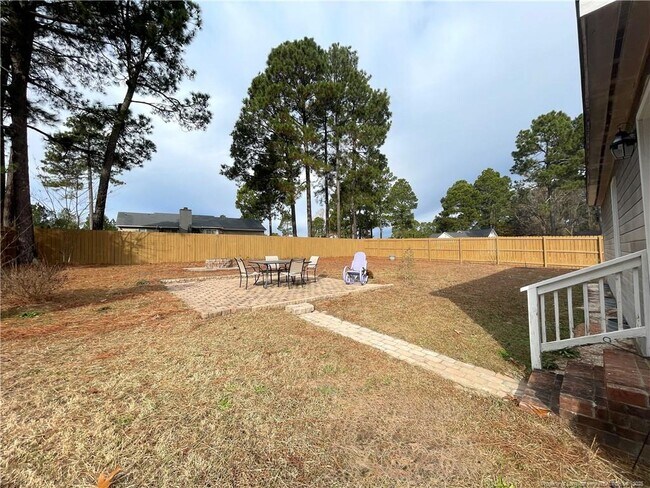 Building Photo - 14 Weymouth Cir