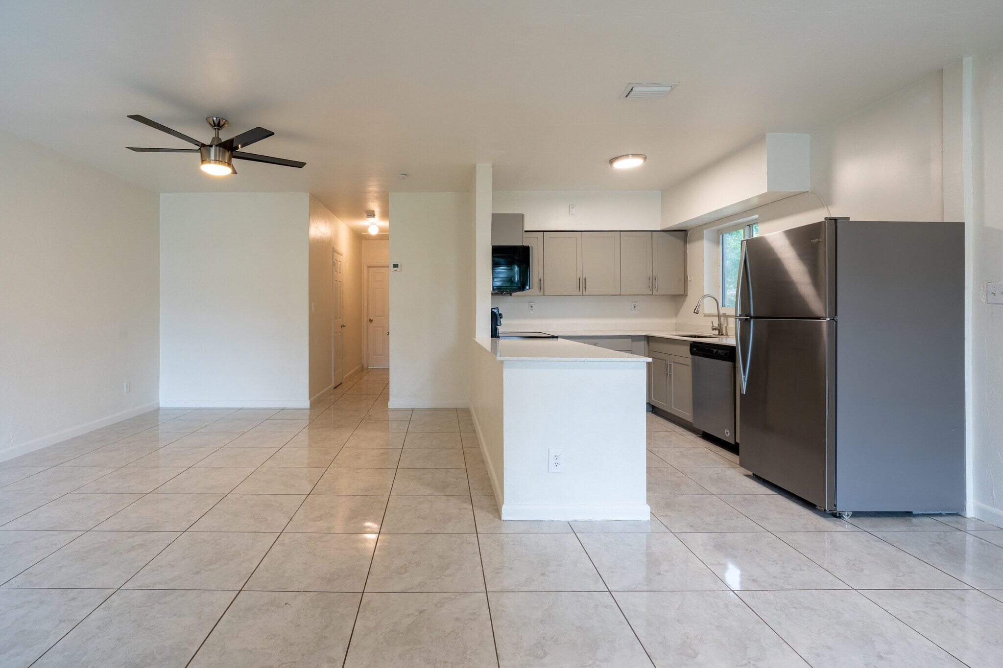 Dining - 1317 NE 116th St