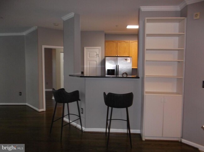 Building Photo - 2710 Bellforest Ct
