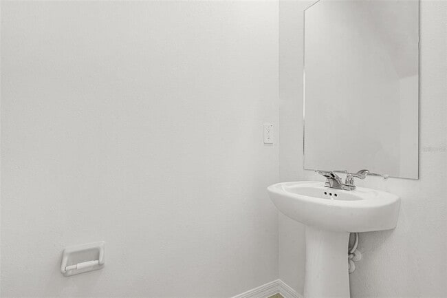 Building Photo - 5767 Purple Finch Ave