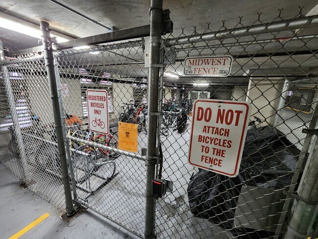 Building Photo - 440 N Wabash Ave