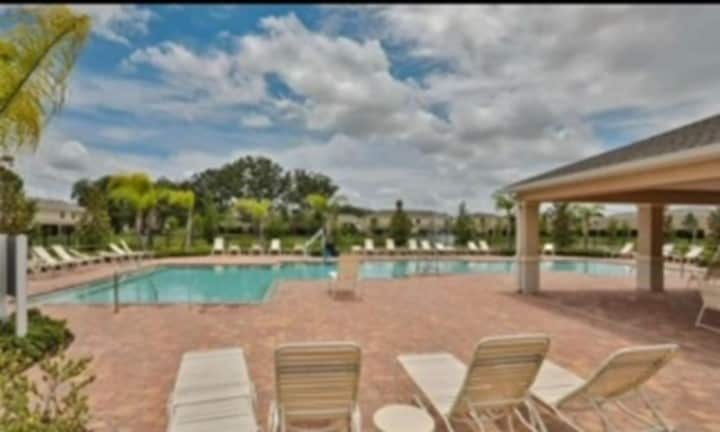 Building Photo - 9745 Hound Chase Dr