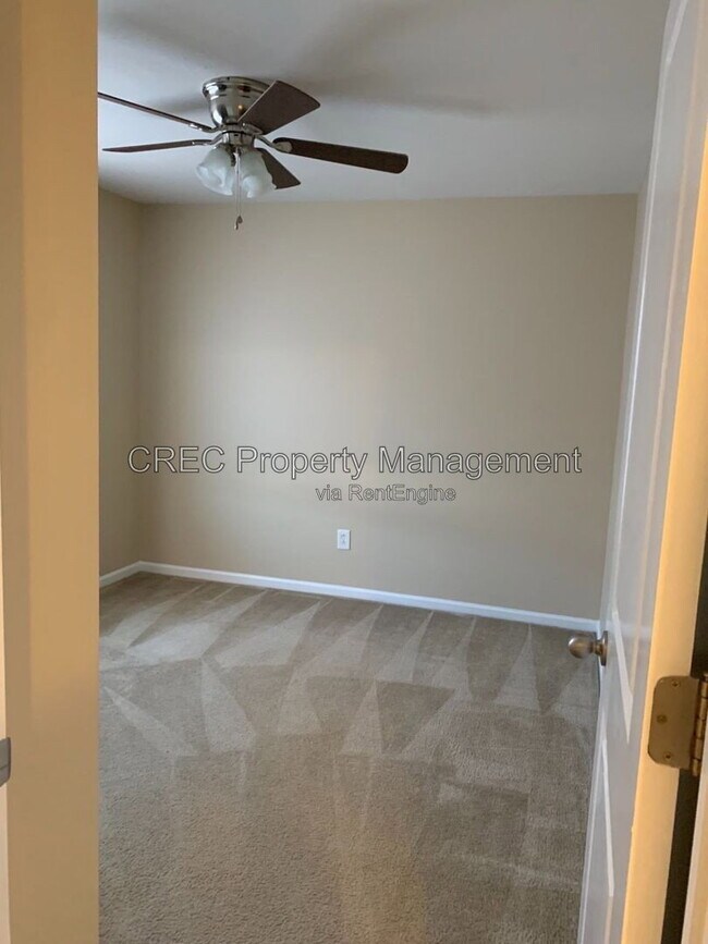 Building Photo - 1016 Bridlewood Farms Pkwy