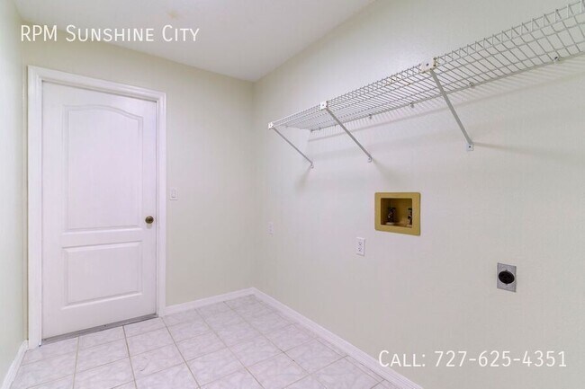 Building Photo - 1450 Waterwood Dr