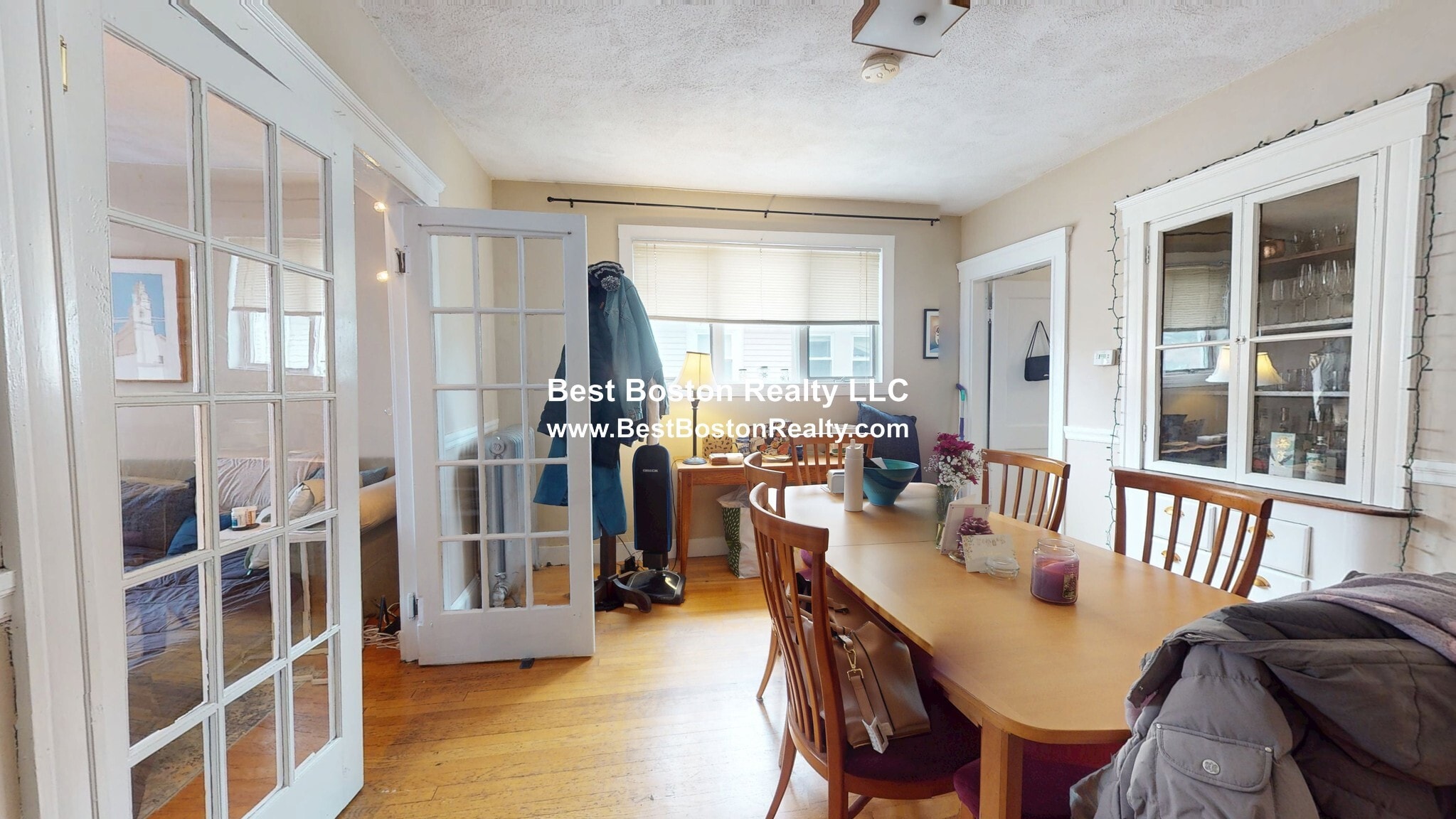 Building Photo - 47 Greenleaf Ave