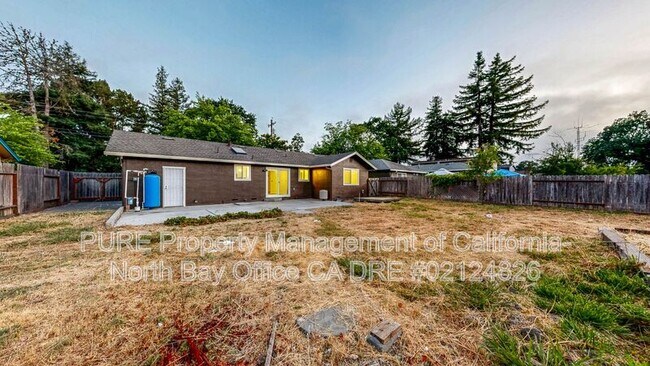 Building Photo - 353 E Robles Ave
