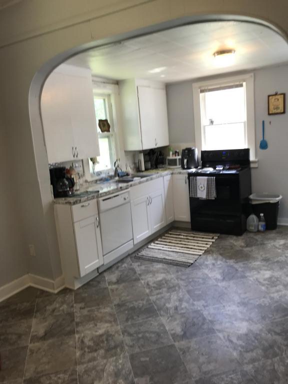 Building Photo - 1016 Constitution St