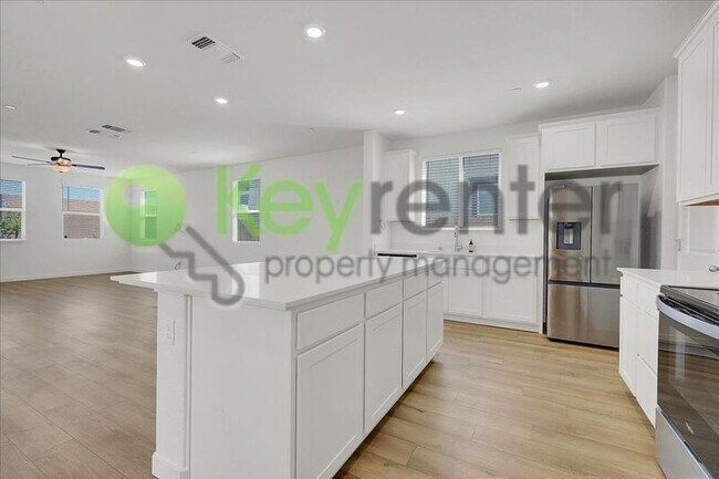 Building Photo - 8112 Monkeyflower Wy